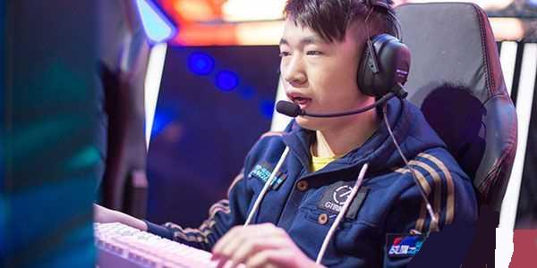 画投手真实 画投手真实