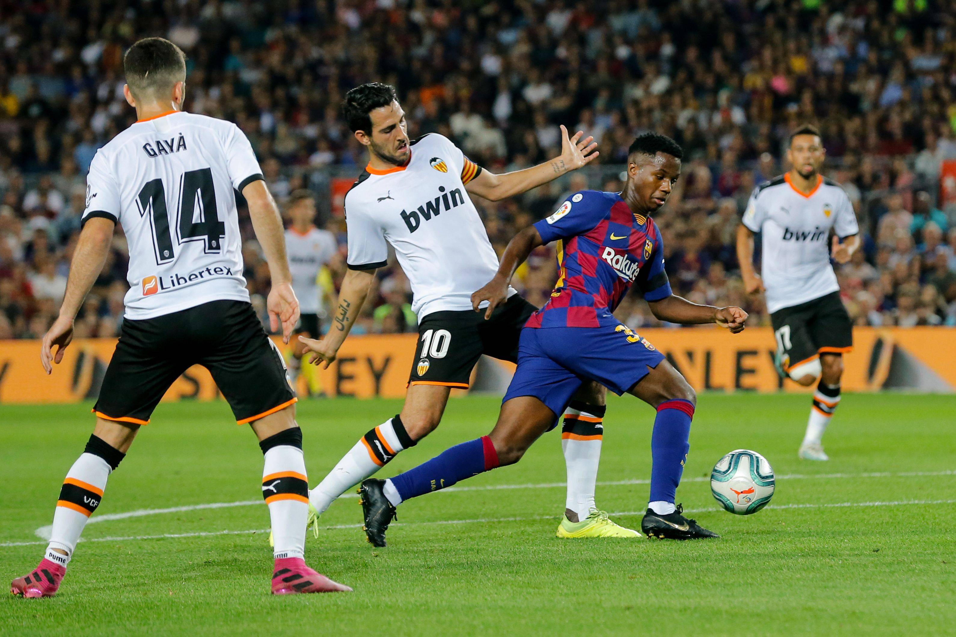 则折射出年 则折射出年